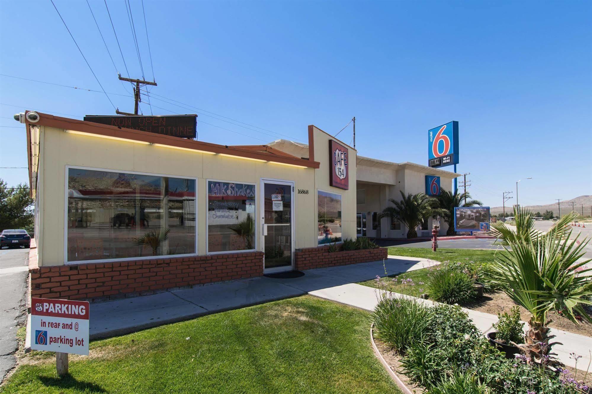 Motel 6 Victorville Eksteriør billede